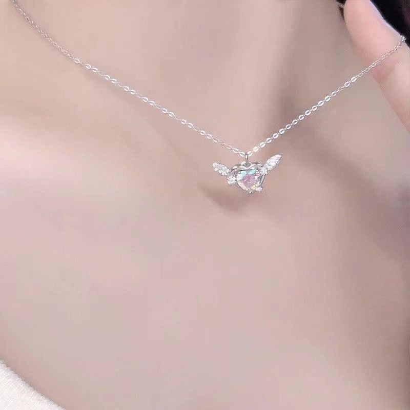 AVYRA Angel Hearts Necklace