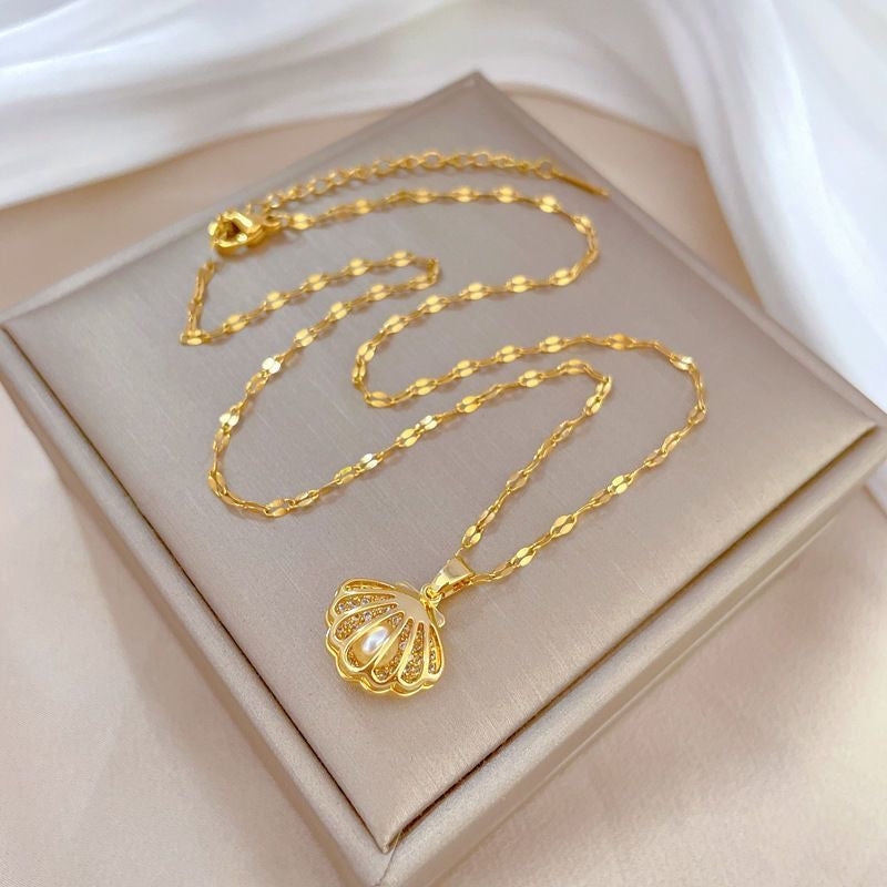 AVYRA Enchanted Pearl Shell Necklace