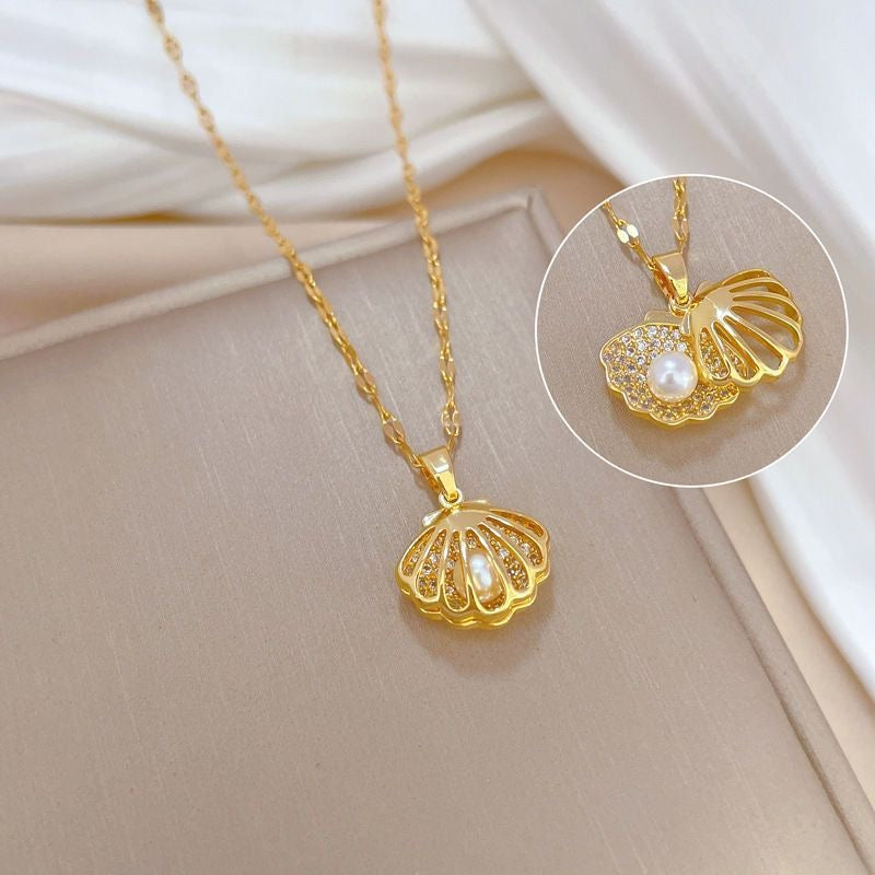 AVYRA Enchanted Pearl Shell Necklace