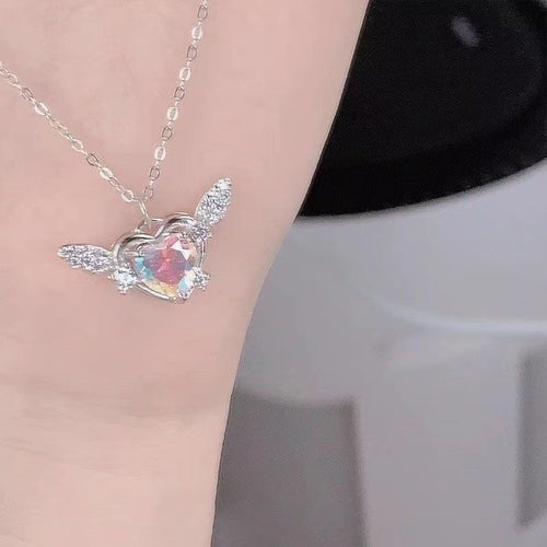 AVYRA Angel Hearts Necklace