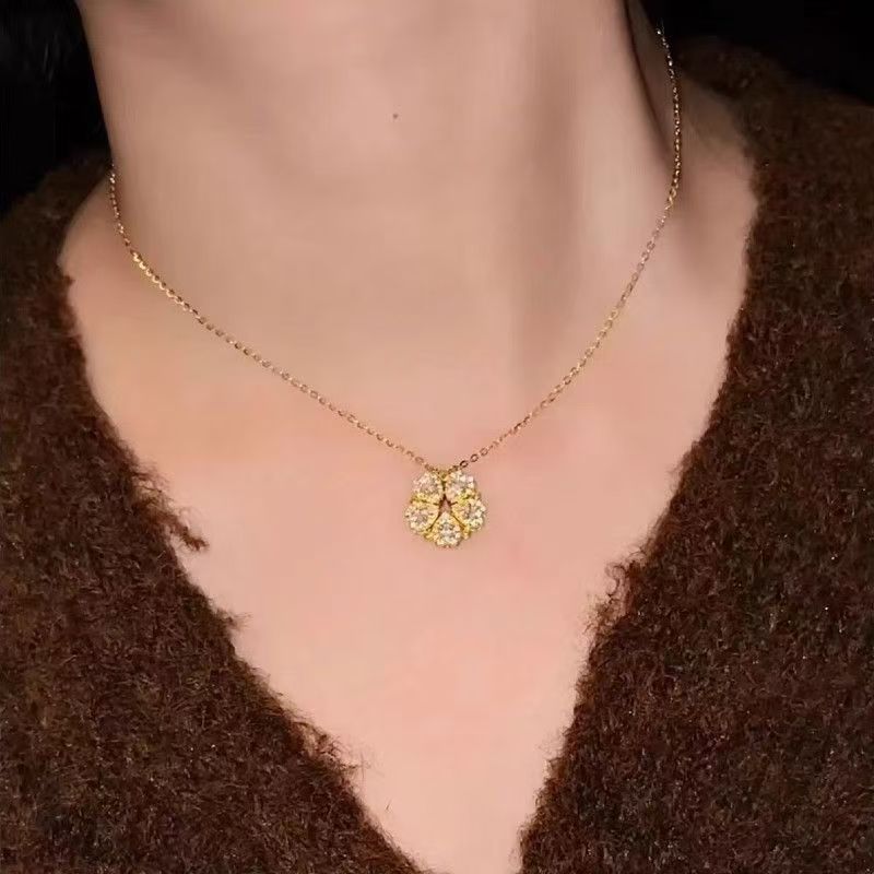 2-in-1 Love in Blossom Necklace